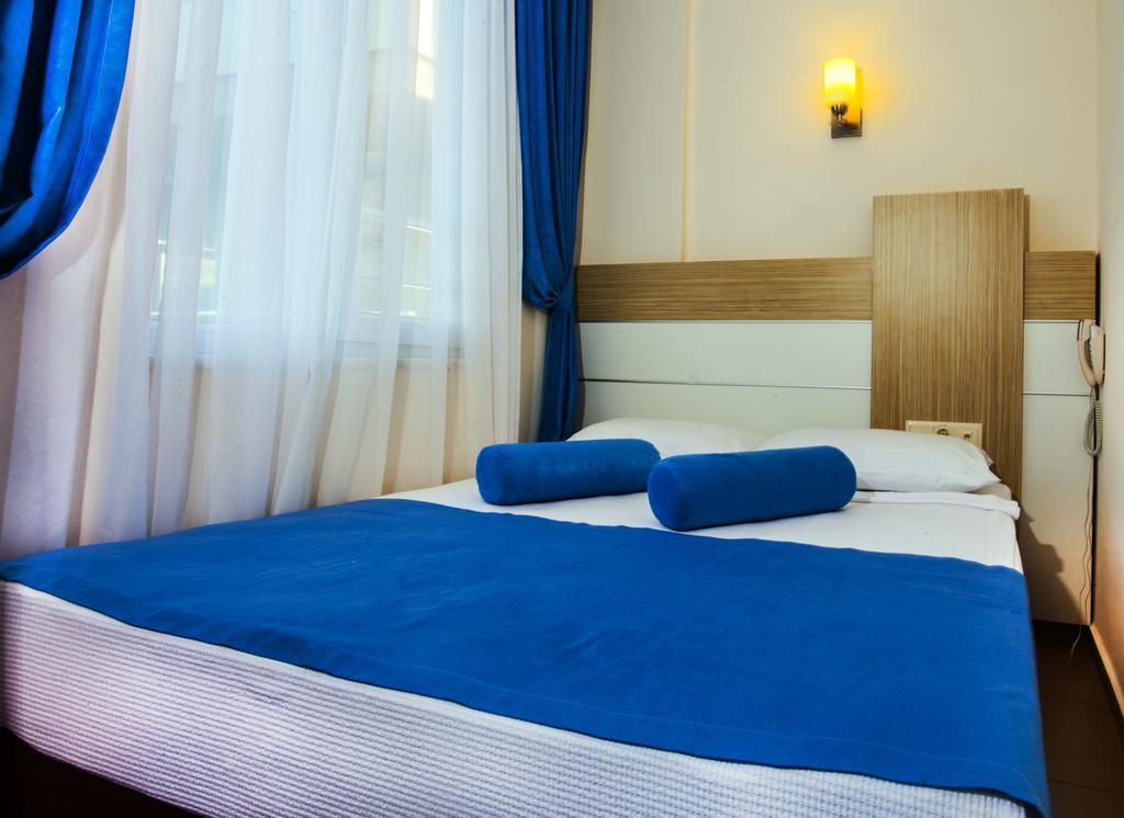 Grand Akca Hotel ガジパシャ 部屋 写真